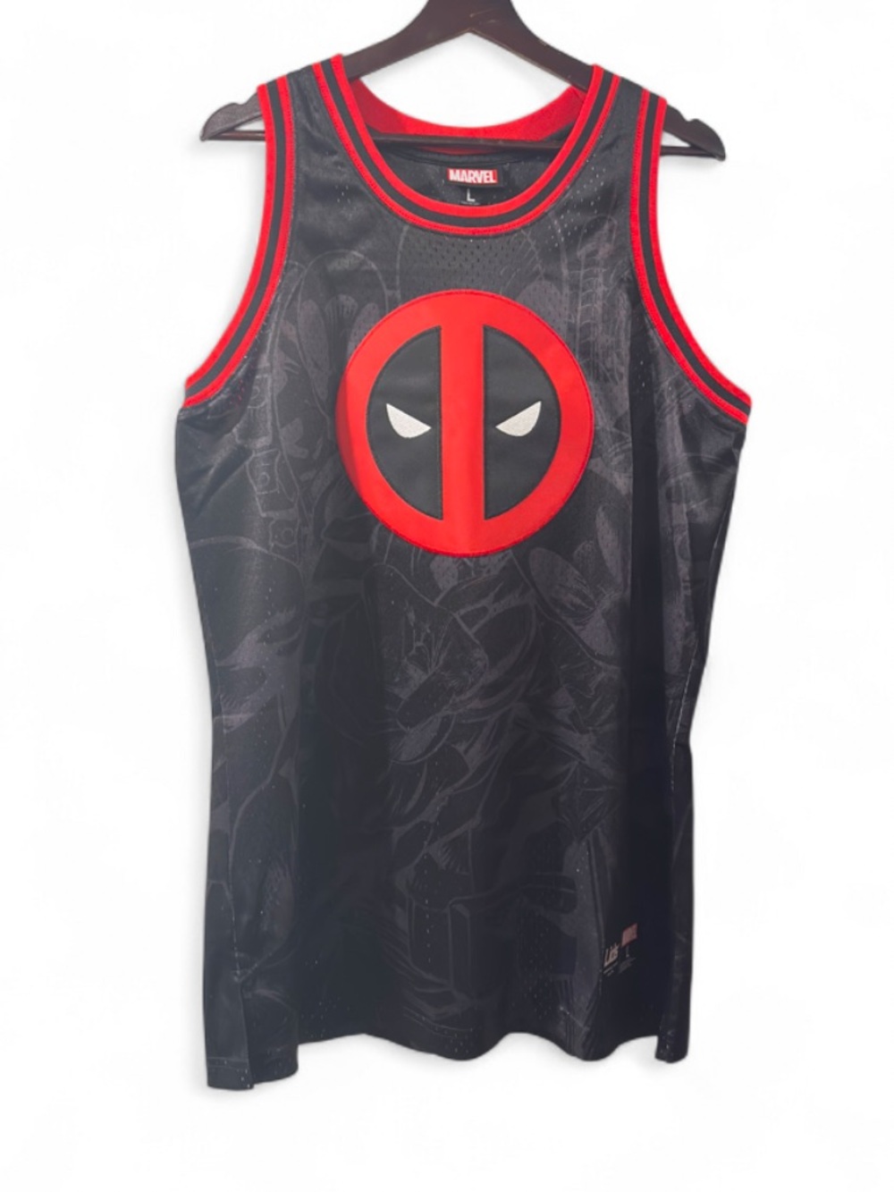 Lids x Marvel Wade Wilson Deadpool Jersey Size Men’s Large (NWT)